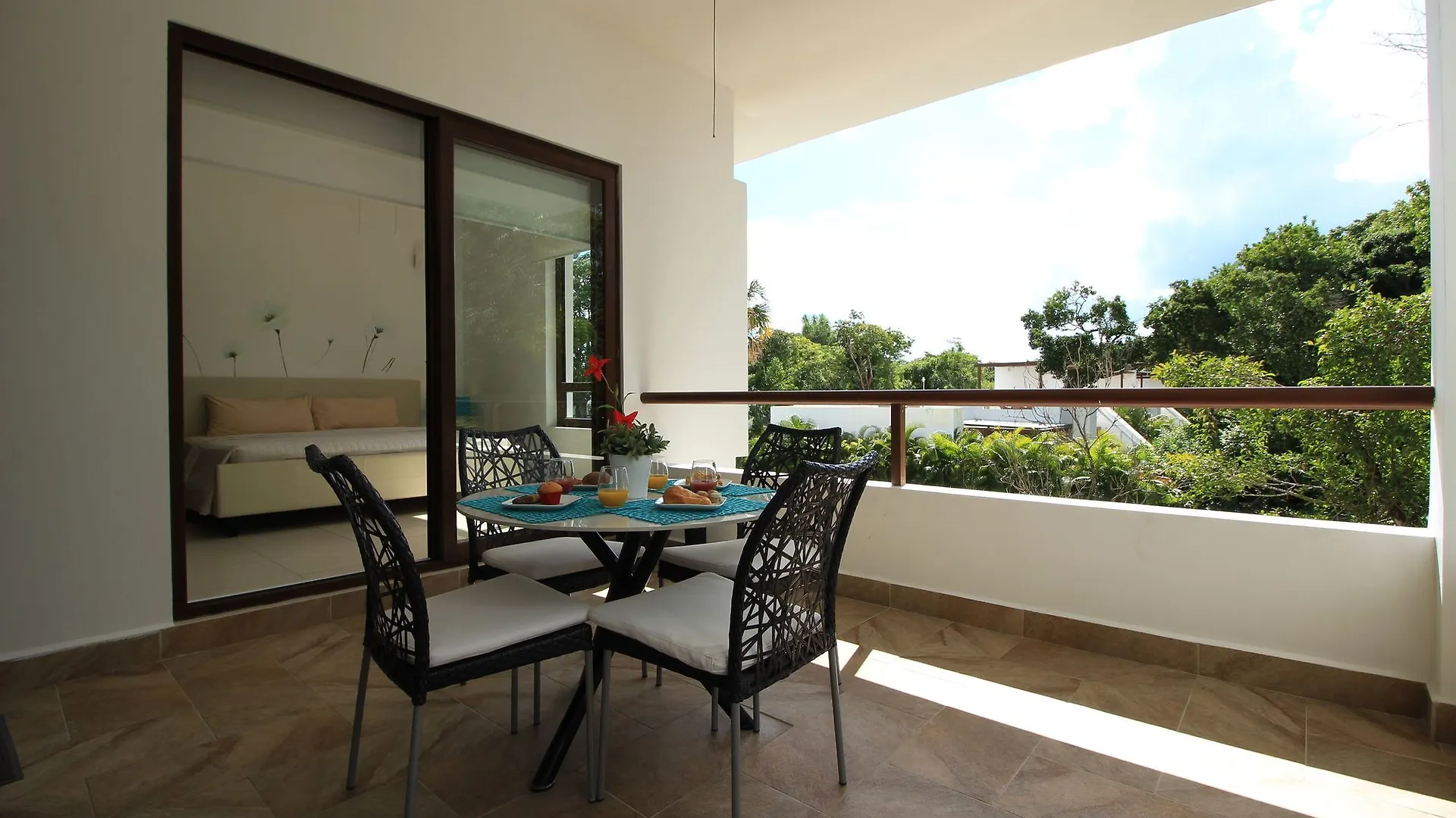 Condo With Wellness Center By Olahola Akumal 0*,